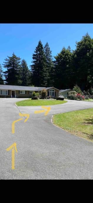 Get Away In The Redwoods Apartment Crescent City Exterior photo